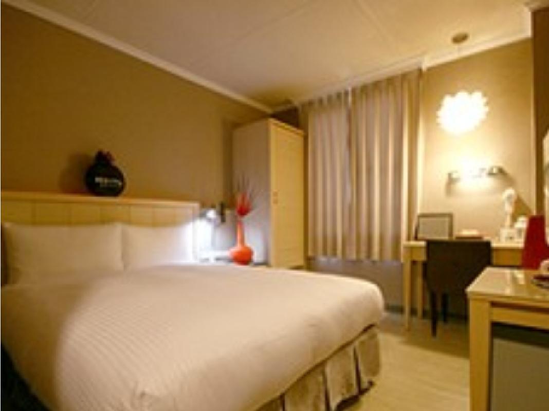 Just Enjoy Business Hotel Đài Nam Ngoại thất bức ảnh